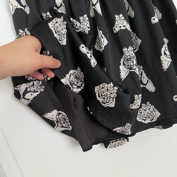 3 for $20 Dog prints black skirt - Picture 7 of 7